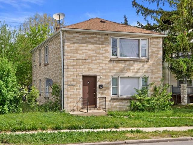 House for sale in Milwaukee, Wisconsin