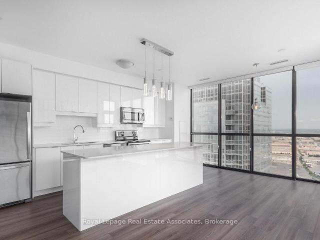 Condo for rent in York, Ontario