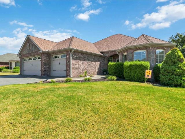 House for sale in Ark