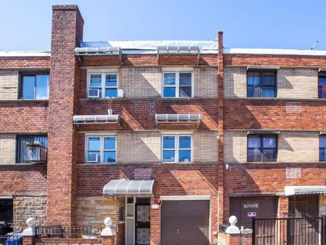 Duplex for sale in Jackson Heights