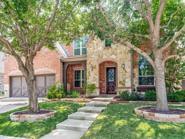 House for sale in Denton, Texas