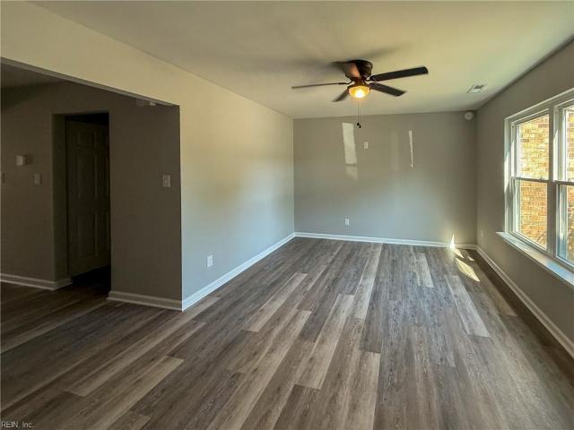 Townhouse for sale in Virginia