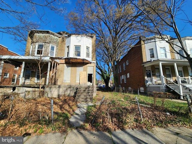 Townhouse for sale in Central Park Heights, Baltimore