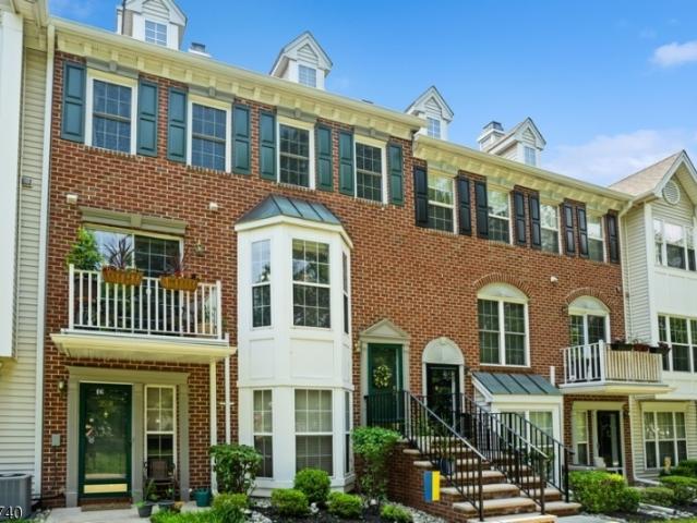 Condo for sale in Bridgewater Condo for sale in Bridgewater