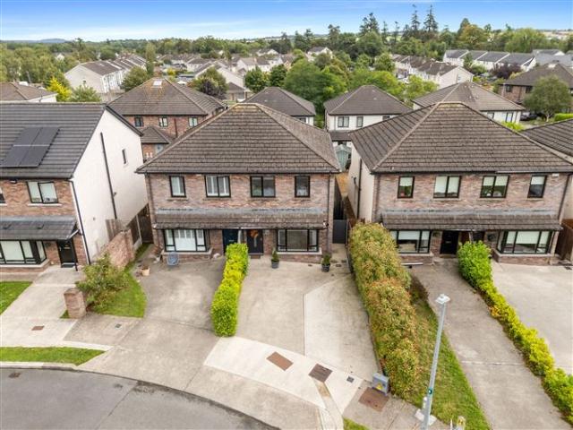 Detached House for sale in Navan, North Tipperary