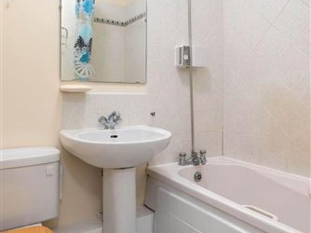Apartment for sale in Dun Laoghaire, North Tipperary