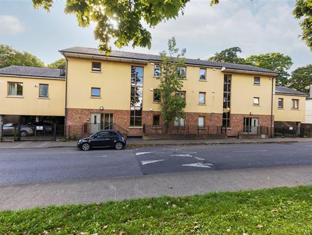 Apartment for sale in Bluebell, North Tipperary