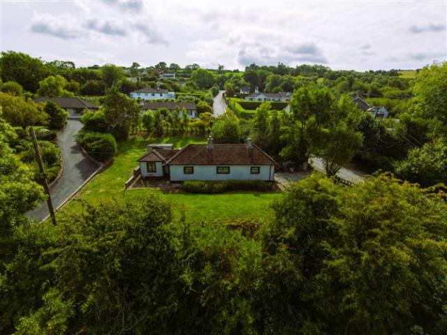 Bungalow for sale in Carrigaline, South Tipperary