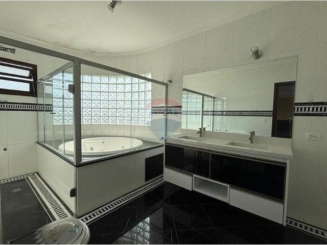 Casa aluguel em Carapicuiba, São Paulo