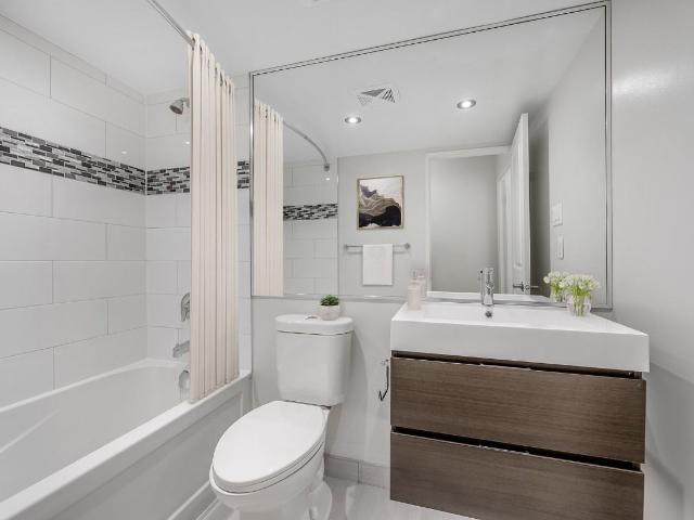 Apartment for rent in Toronto, Golden Horseshoe