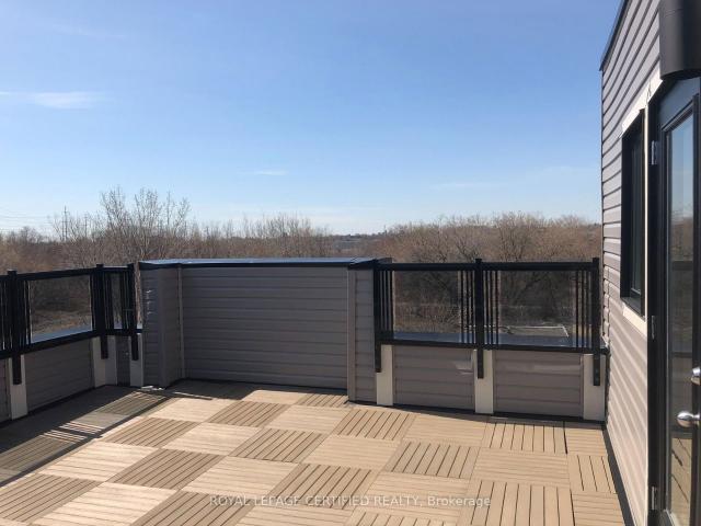 Condo for sale in Toronto, Golden Horseshoe