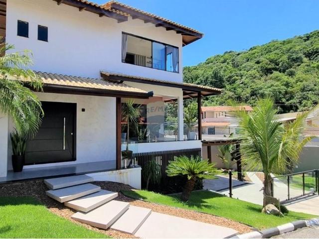 Casa aluguel em Região Geográfica Imediata de Itajaí, Balneario Camboriú