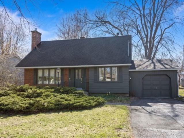 House for sale in Dorval, Quebec