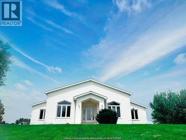 House for sale in Lakeshore, Ontario