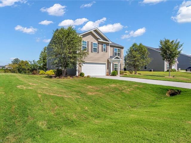 House for sale in Davidson, North Carolina