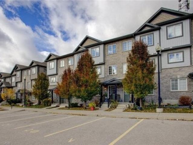 Townhouse for sale in Cambridge, Ontario