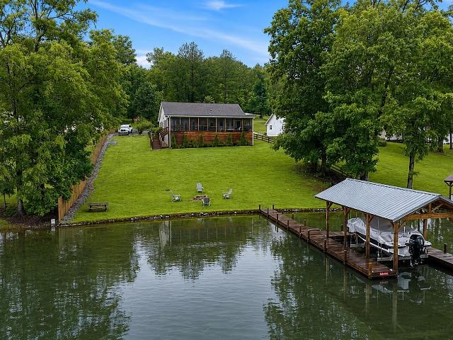 House for sale in Waterloo, South Carolina