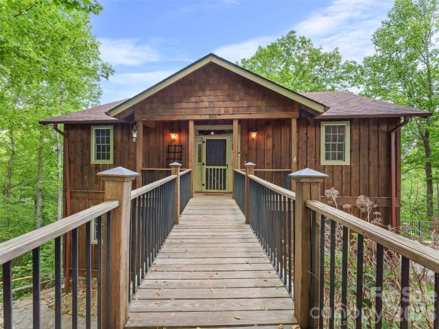 House for sale in Saluda, North Carolina