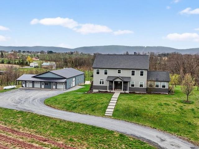 House for sale in Millersburg, Pennsylvania
