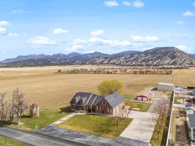 House for sale in Levan, Utah