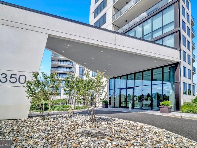 Apartment for sale in Long Branch