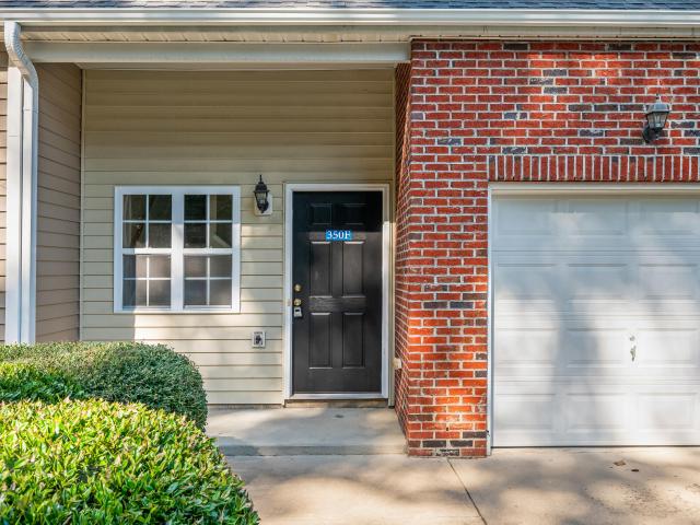 Townhouse for sale in Chapel Hill, Chatham County