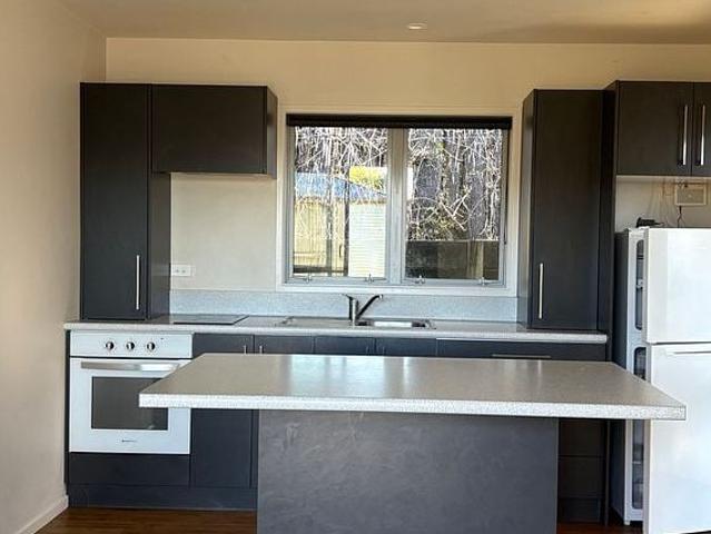 Apartment for rent in Hillsborough, Taranaki