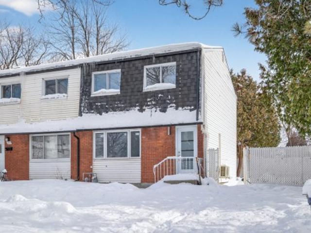 House for sale in Chomedey, Quebec