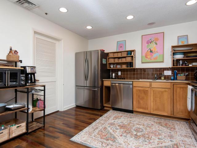 Condo for sale in Springfield