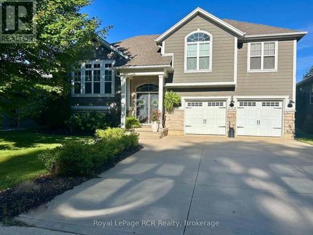 House for sale in Saugeen Shores, Ontario