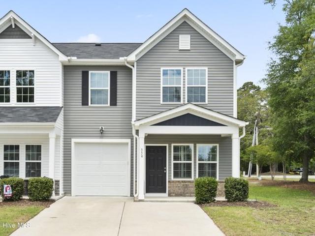 Townhouse for sale in Southport, North Carolina