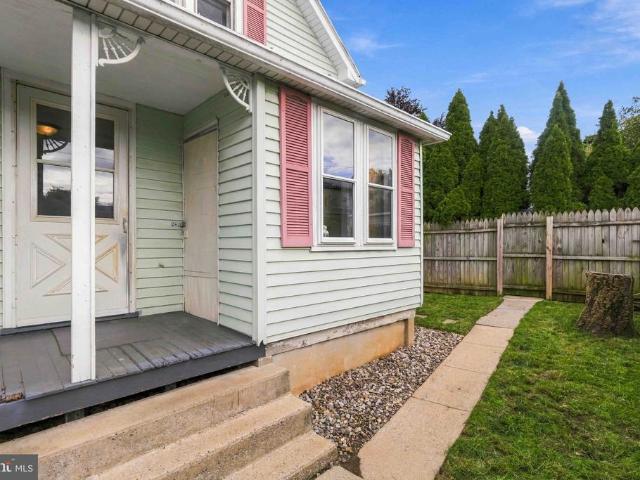 House for sale in Palmyra, Lebanon County