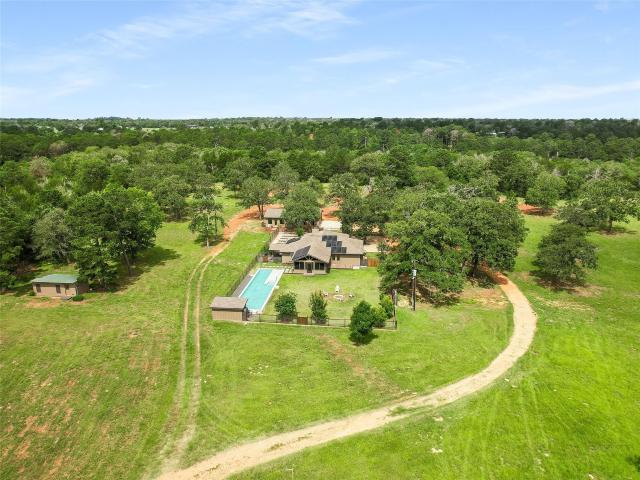 Farm for sale in Smithville, Texas