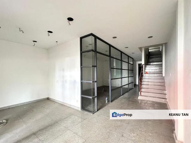Shop for rent in KL Eco City, Kuala Lumpur