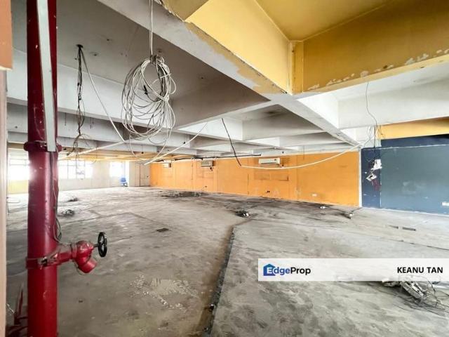Shop for rent in KL Eco City, Kuala Lumpur