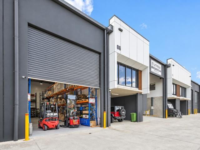 Warehouse for rent in Redlands Business Park, Greater Brisbane
