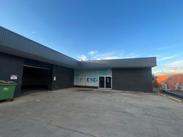Warehouse for rent in Fyshwick, Canberra