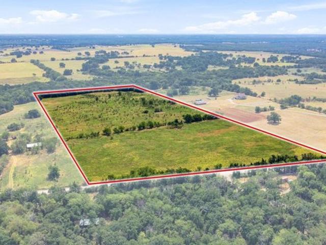 Land for sale in Whitesboro, Texas