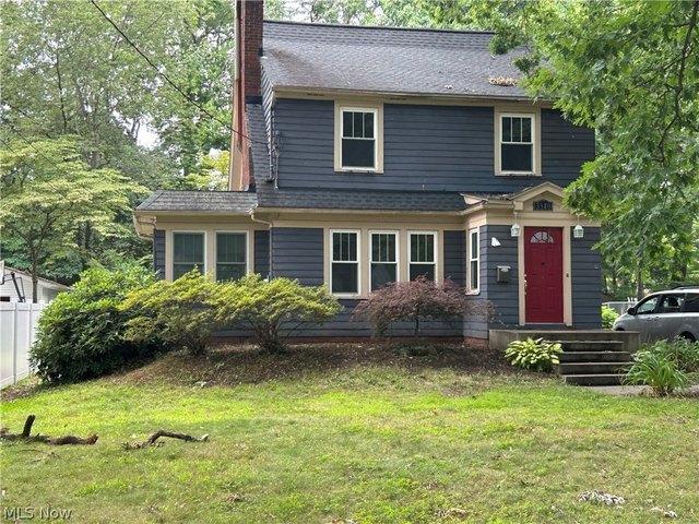 House for sale in Summit, Ohio