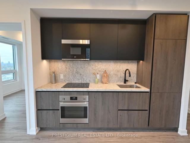 Condo for sale in Toronto, Golden Horseshoe
