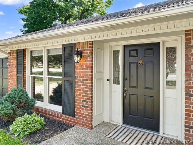House for sale in Jeffersonville, Indiana