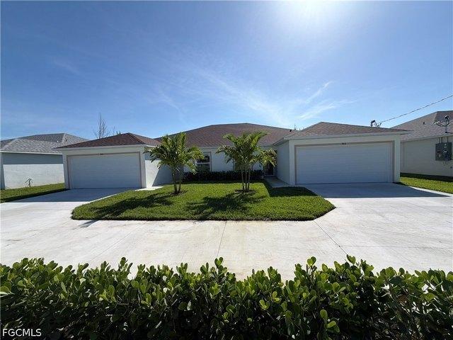 House for sale in Cape Coral, Lee County