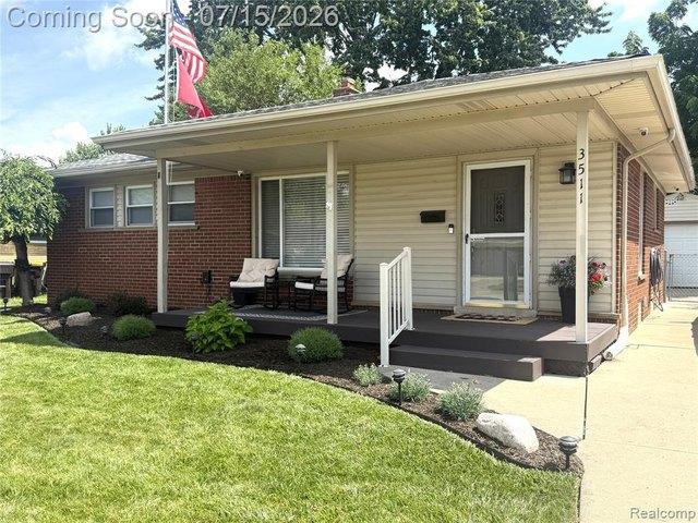 House for sale in Trenton, Michigan