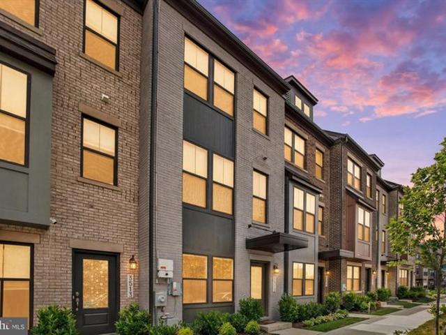 Townhouse for sale in Hyattsville, Maryland