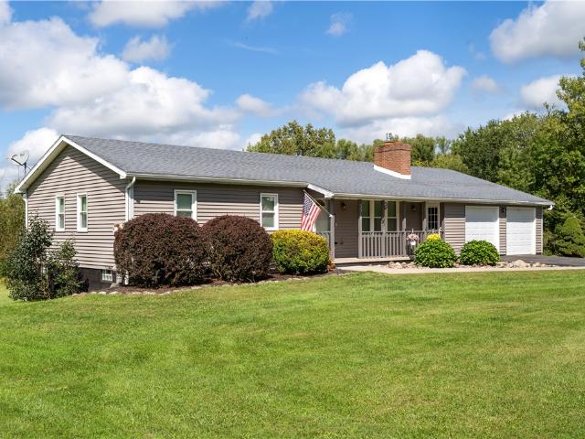 House for sale in Town of Palmyra, Wayne County