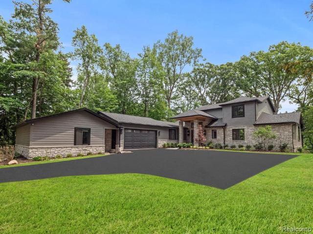 House for sale in Bloomfield Hills, Michigan