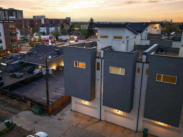 Townhouse for sale in Arapahoe, Colorado