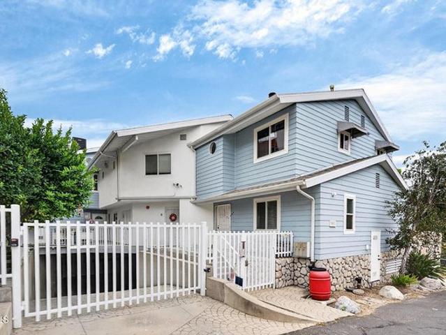 House for sale in Glendale, California