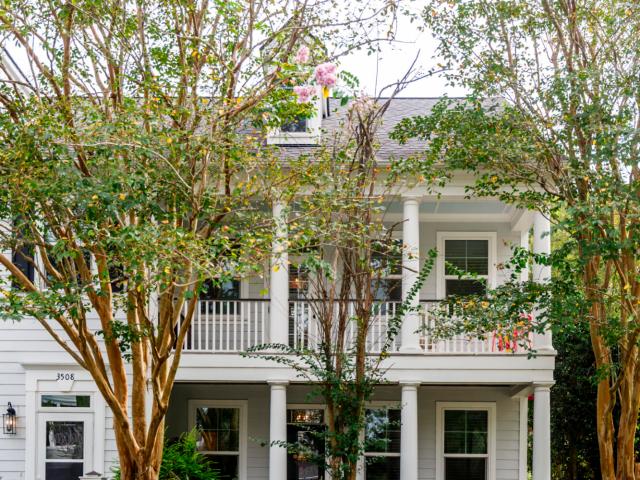 Townhouse for sale in Mount Pleasant