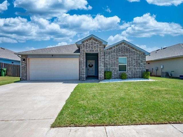 House for sale in Yukon, Oklahoma